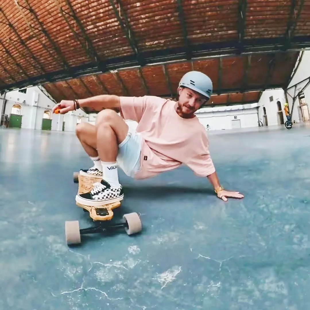 Verreal RS electric skateboard carving — belt drive motor in action